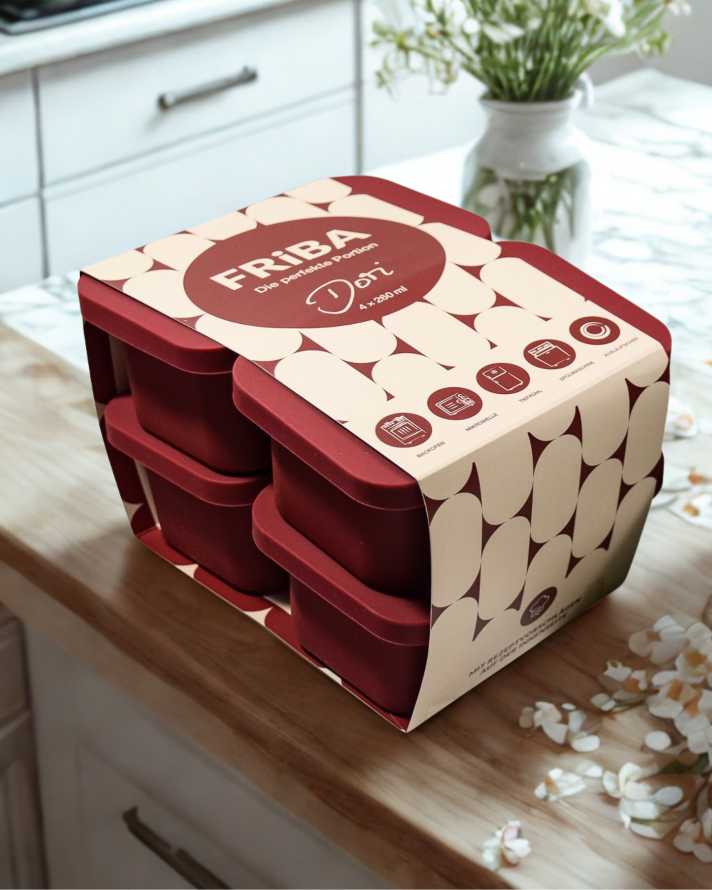 Strawberry Cake Chibite Tote Bag
